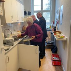 02.12.2023-Norma og Peter i køkkenet